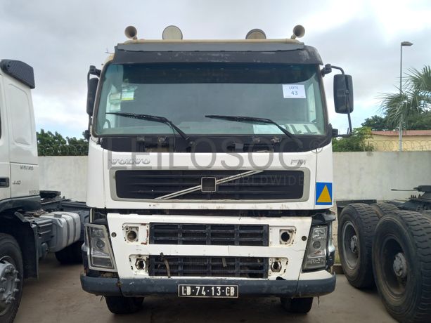 Camião Trator (6X4) VOLVO FM 400