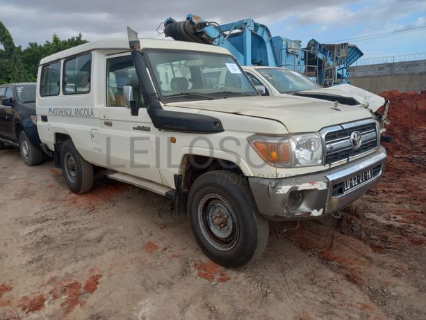 TOYOTA LAND CRUISER 4.2D 4WD HARDTOP 13