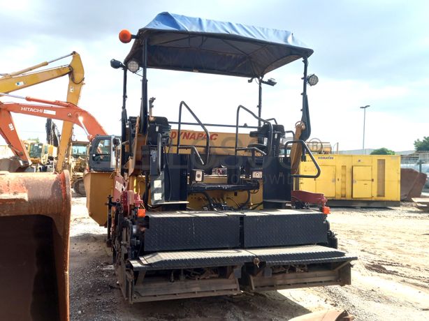 Espalhadora/Acabadora de Asfalto (18 T) DYNAPAC F 141 C