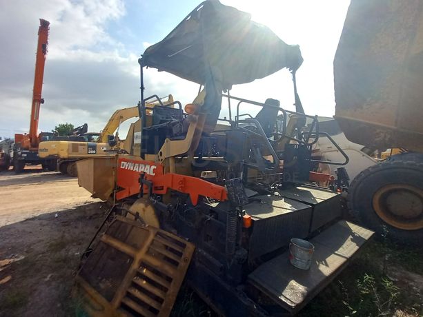 Espalhadora-Acabadoras Asfalto 18 T DYNAPAC F 141 C