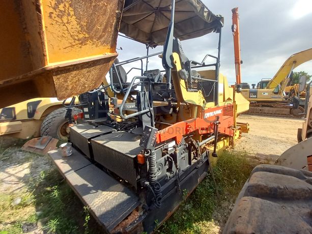 Espalhadora-Acabadoras Asfalto 18 T DYNAPAC F 141 C