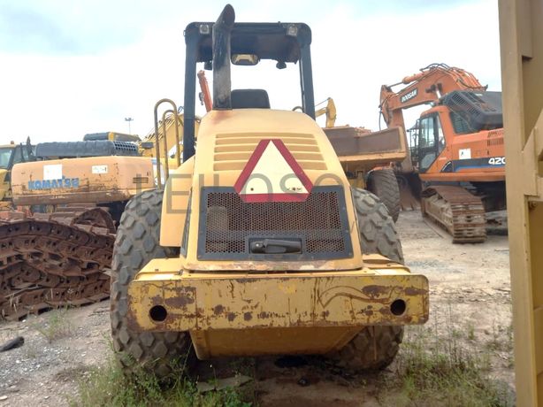 Vibrador Solos 15 T CATERPILLAR CS583 E