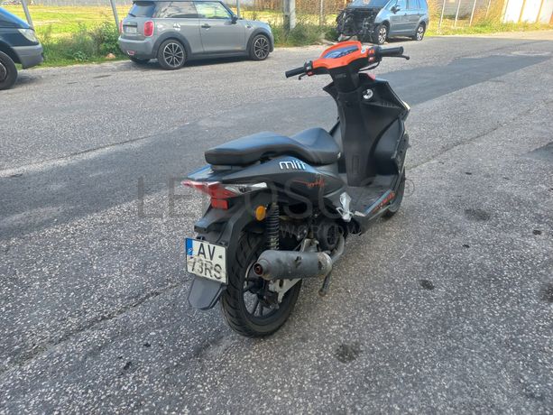 Mitt 125 XRS