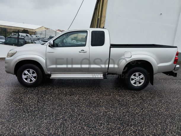 Toyota Hilux · Ano 2013