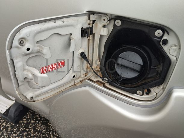 Toyota Hilux · Ano 2013