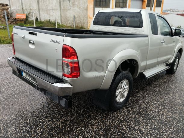 Toyota Hilux · Ano 2013