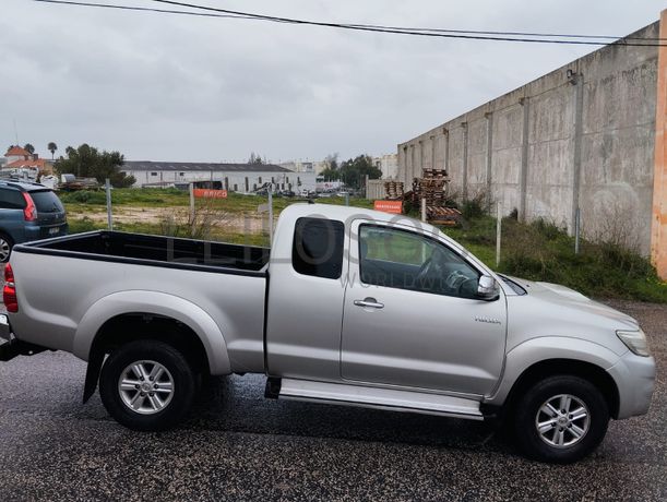 Toyota Hilux · Ano 2013