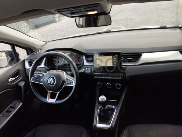 Renault Captur · Ano 2021