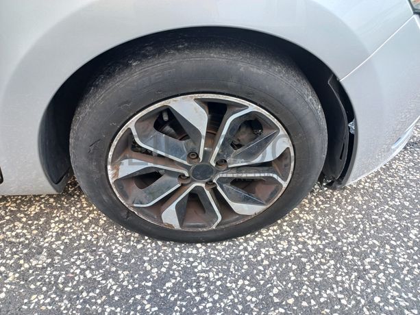 Renault Clio · Ano 2018