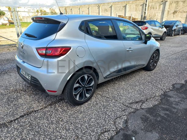 Renault Clio · Ano 2018