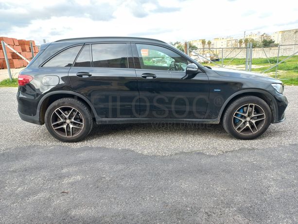 Mercedes-Benz GLC 350e · Ano 2017