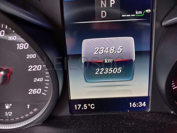 Mercedes-Benz GLC 350e · Ano 2017