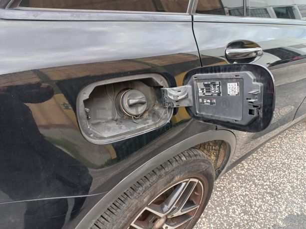 Mercedes-Benz GLC 350e · Ano 2017