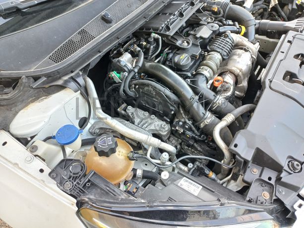 Peugeot 308 · Ano 2014