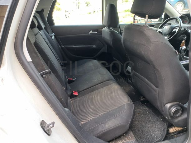 Peugeot 308 · Ano 2014