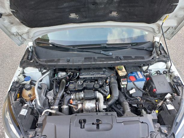 Peugeot 308 · Ano 2014