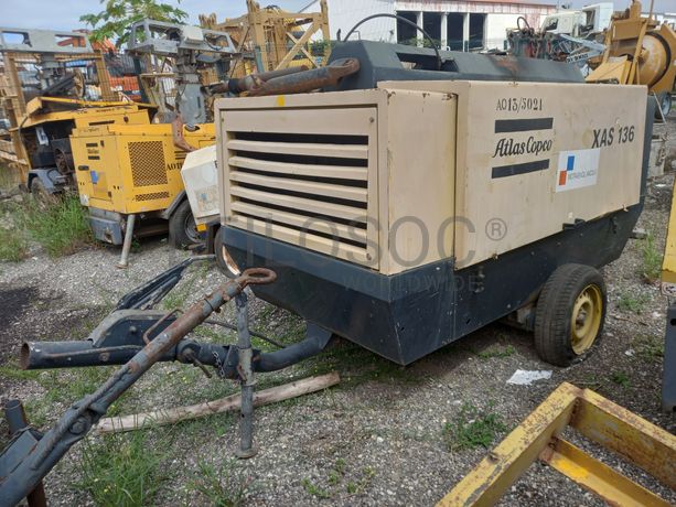 Compressores + Torre de Iluminação + Cilindro ATLAS COPCO LP 6505 + Saltitões