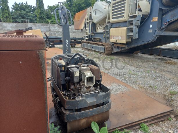 Compressores + Torre de Iluminação + Cilindro ATLAS COPCO LP 6505 + Saltitões