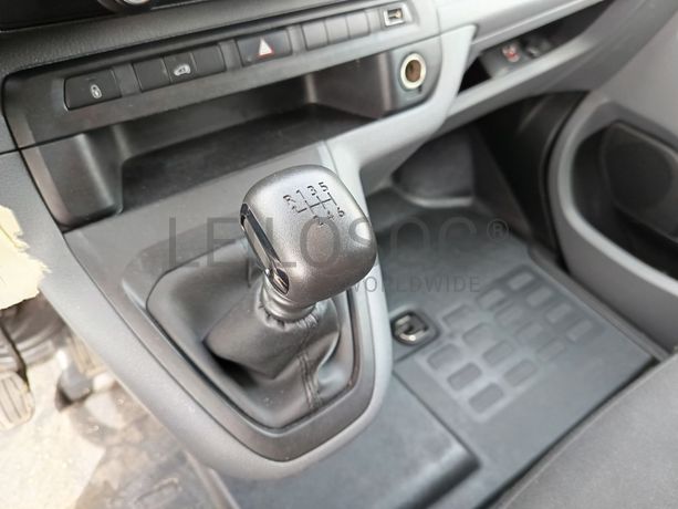 Toyota Proace · Ano 2022