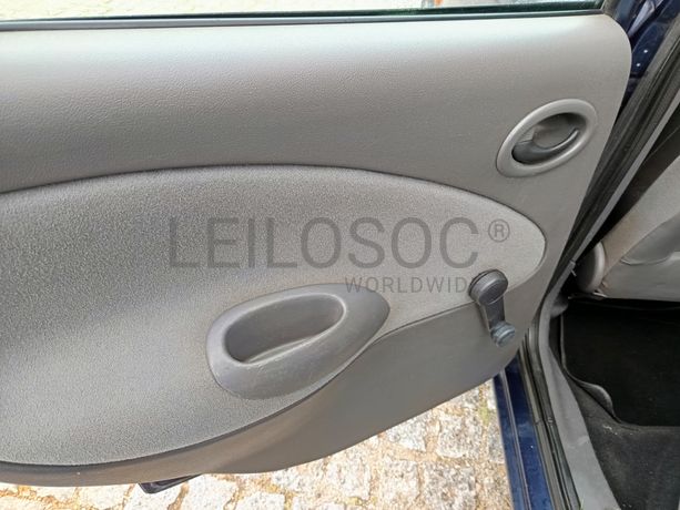 Ford Fiesta · Ano 1999