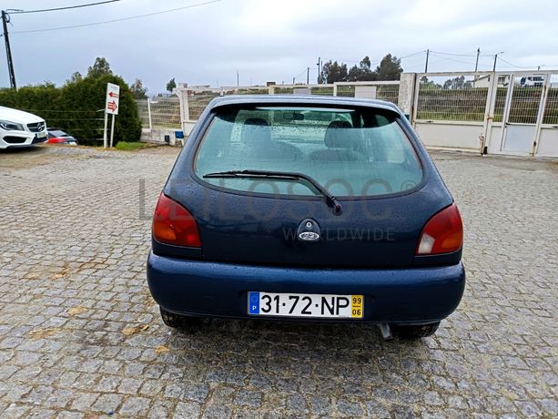 Ford Fiesta · Ano 1999