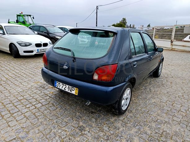 Ford Fiesta · Ano 1999