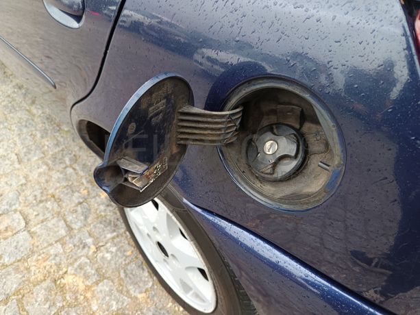 Ford Fiesta · Ano 1999