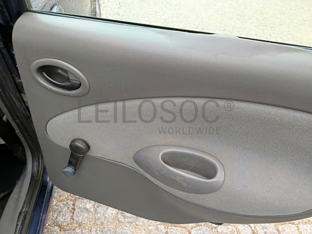 Ford Fiesta · Ano 1999