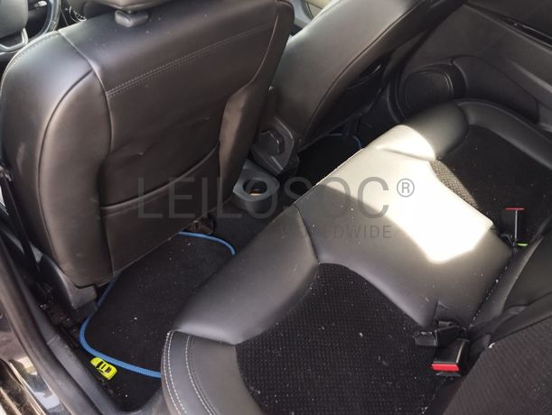 Renault Clio · Ano 2015