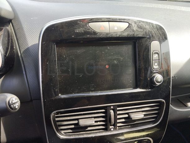 Renault Clio · Ano 2015