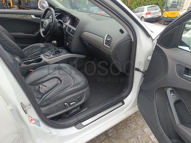 Audi A4 Avant TDI · Ano 2012