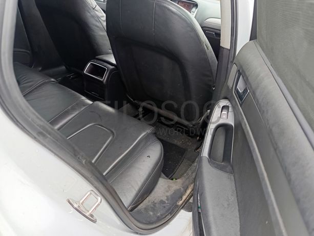 Audi A4 Avant TDI · Ano 2012