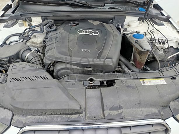 Audi A4 Avant TDI · Ano 2012