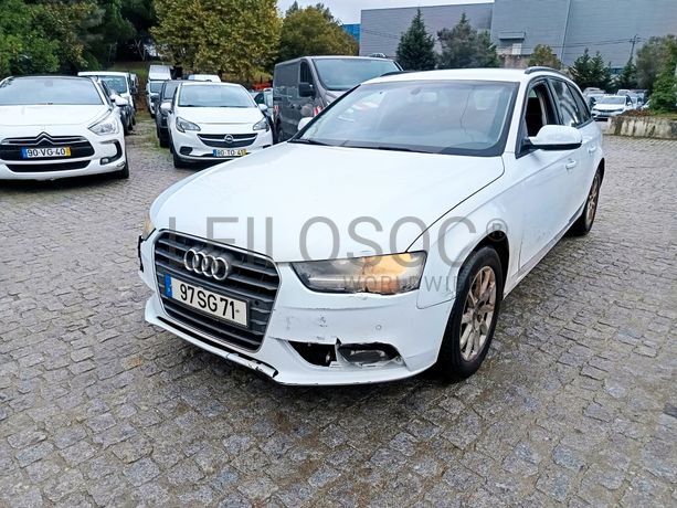 Audi A4 Avant TDI · Ano 2012
