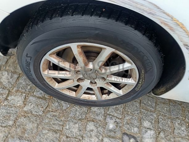 Audi A4 Avant TDI · Ano 2012