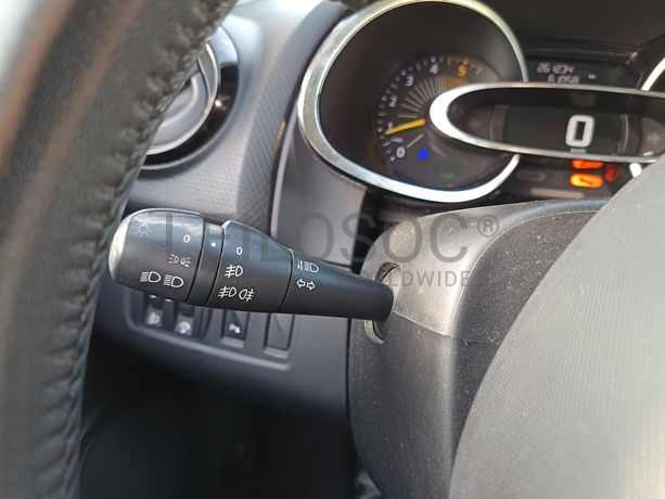 Renault Clio · Ano 2015