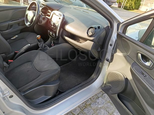 Renault Clio · Ano 2015