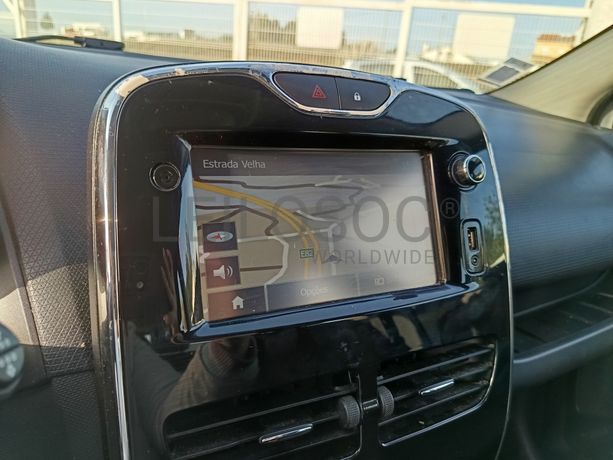 Renault Clio · Ano 2015