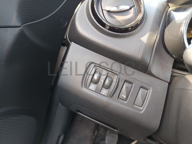 Renault Clio · Ano 2015