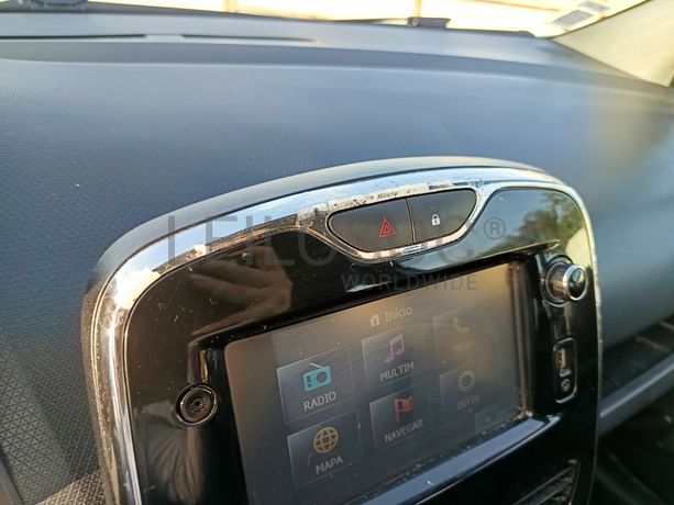 Renault Clio · Ano 2015