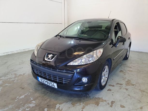 Peugeot 207 · Ano 2012