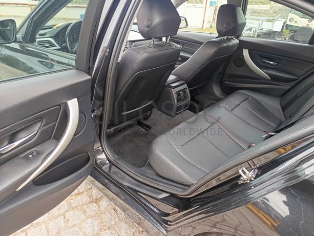 BMW 318 D · Ano 2012