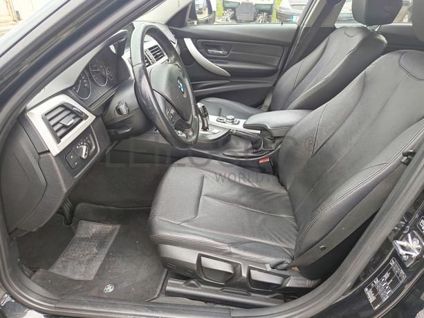 BMW 318 D · Ano 2012