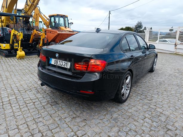 BMW 318 D · Ano 2012
