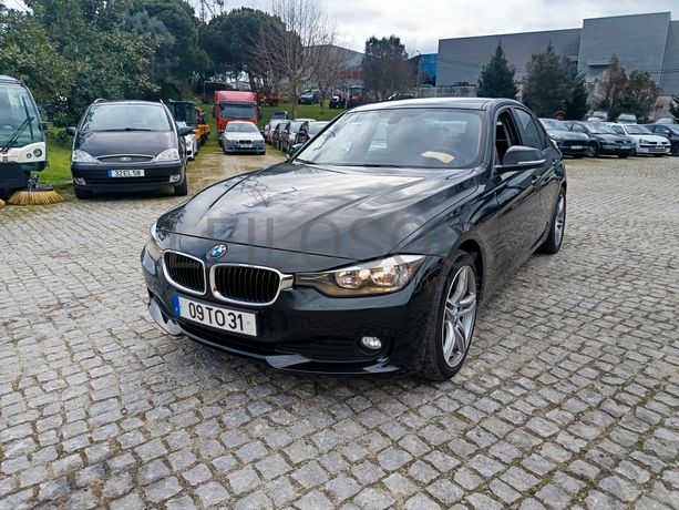 BMW 318 D · Ano 2012