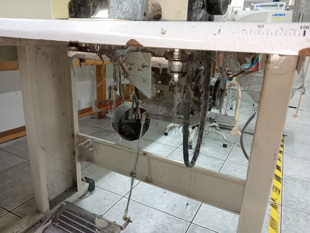Máquina de Corte e Cose