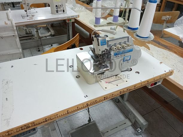 Máquina de Corte e Cose