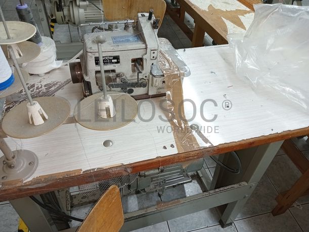 Máquina de Corte e Cose