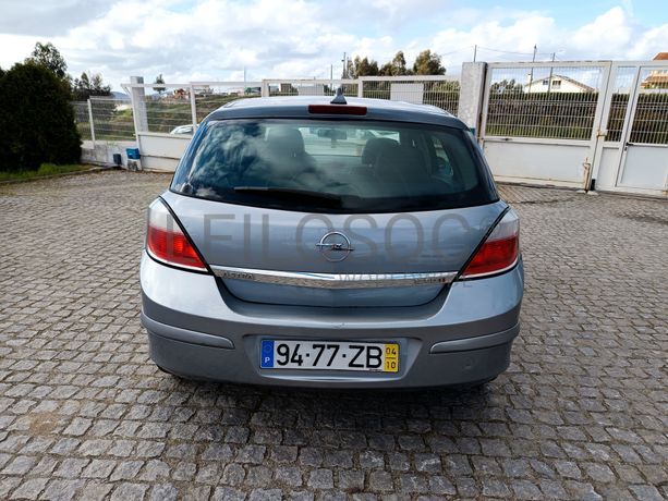 Opel Astra · Ano 2004