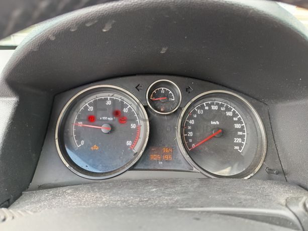 Opel Astra · Ano 2004